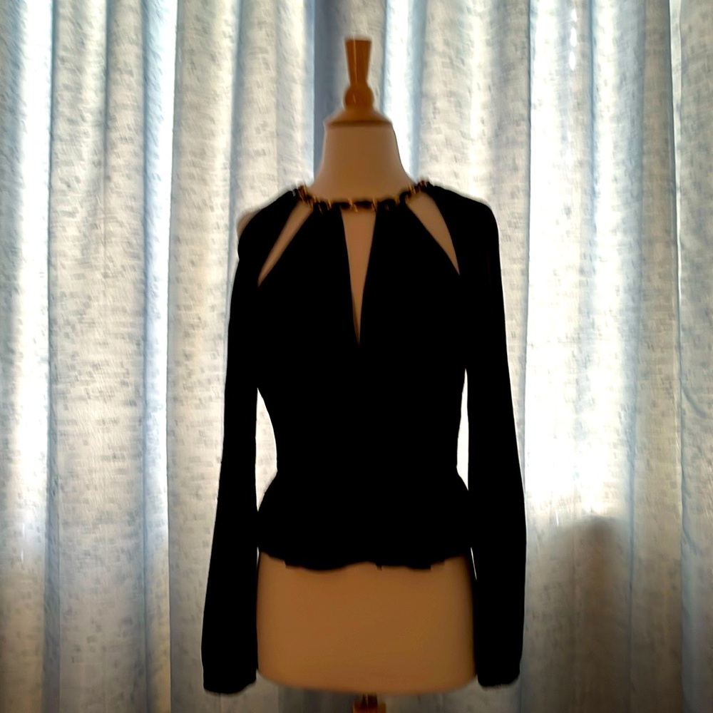 Veronica Beard dressy top with chain decor